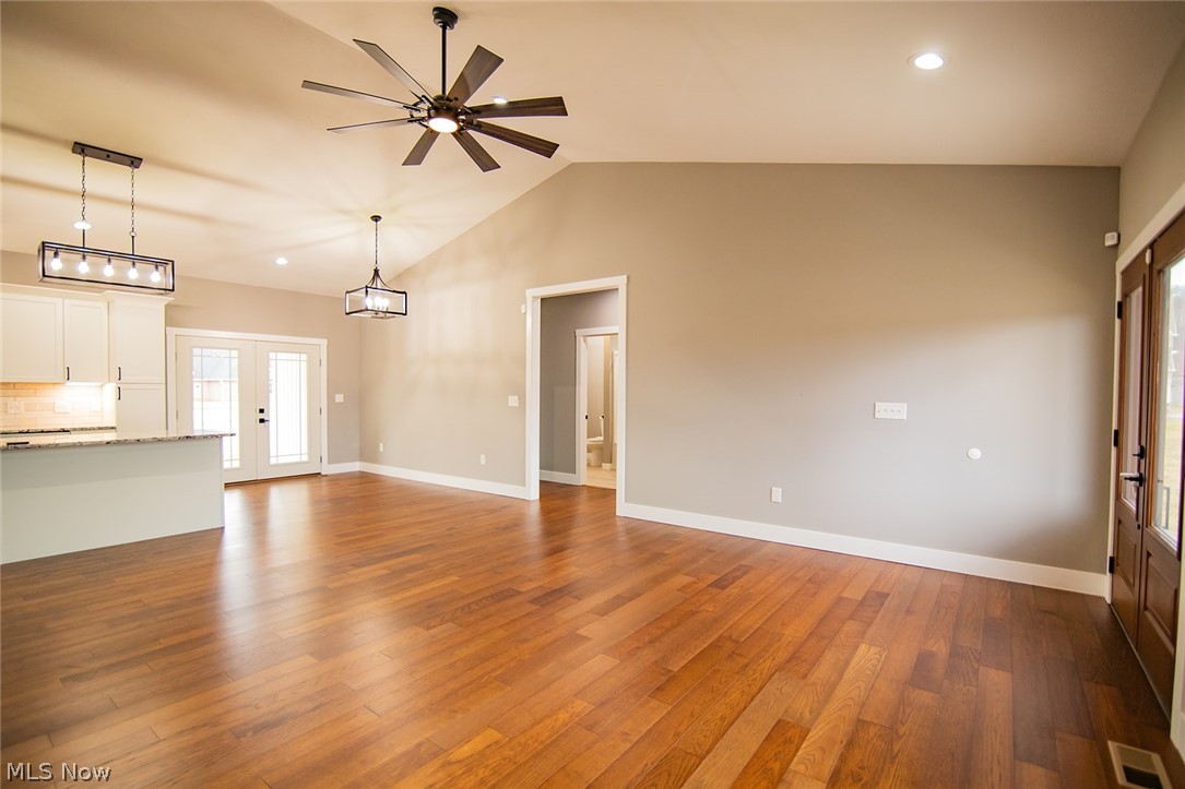 Crown Manor Sub - Residential