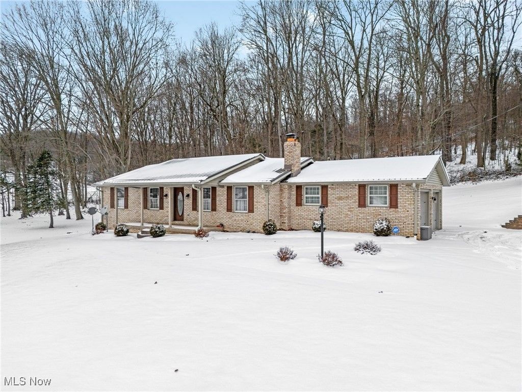 Photo of 24332 Sandy Creek Road, Minerva, OH 44657 (MLS # 5177438)