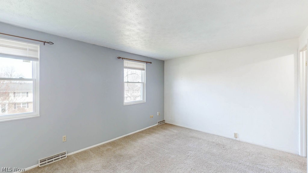 Huntington Park Condo - Residential