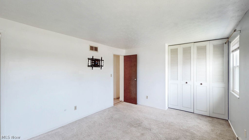 Huntington Park Condo - Residential