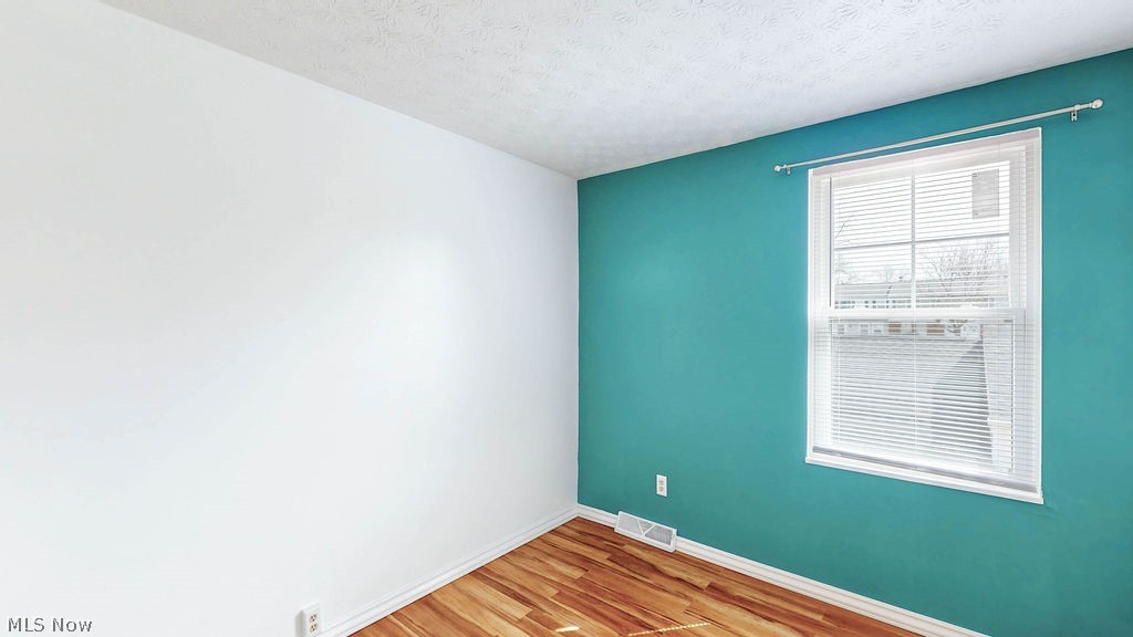 Huntington Park Condo - Residential