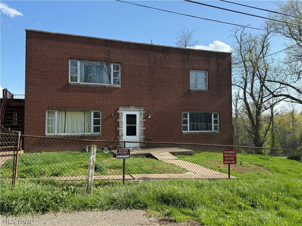 Photo of 129 Reichart Avenue, Wintersville, OH 43953 (MLS # 5202927)