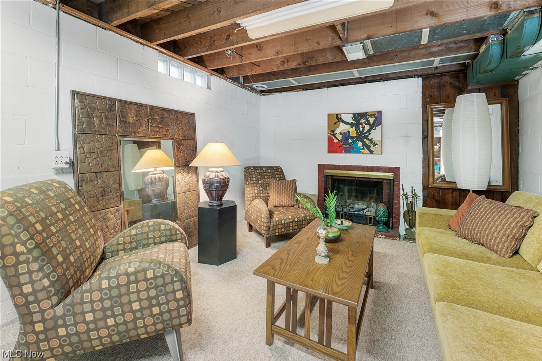 Silver Heights - Residential