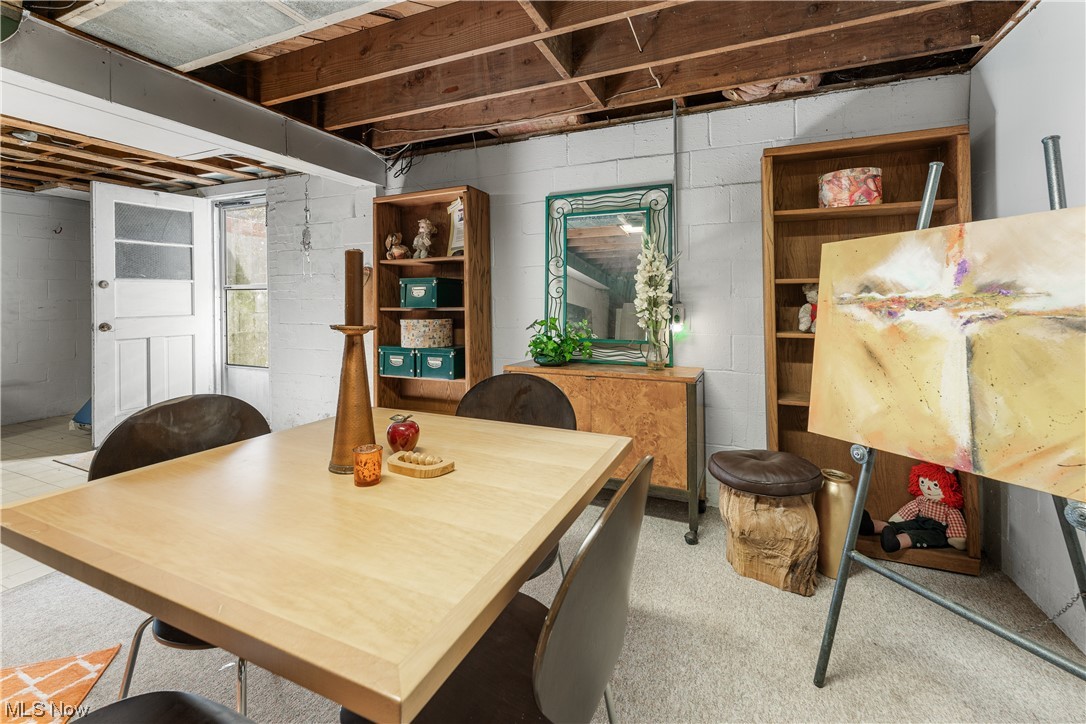 Silver Heights - Residential