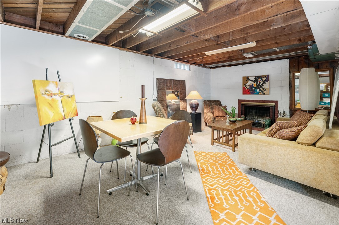 Silver Heights - Residential