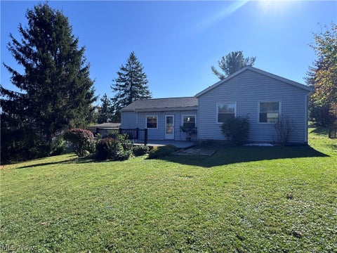 Tiny photo for 378 Park Avenue, Chardon, OH 44024 (MLS # 5252226)
