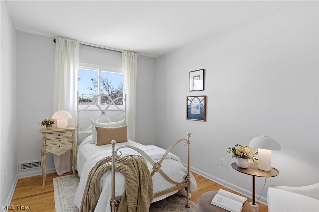 F & F Dev Co Inc - Residential