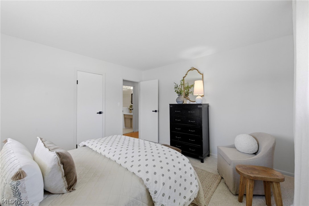 F & F Dev Co Inc - Residential