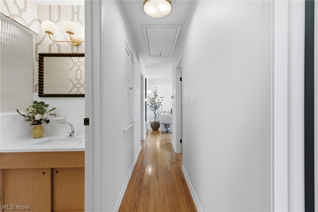 F & F Dev Co Inc - Residential
