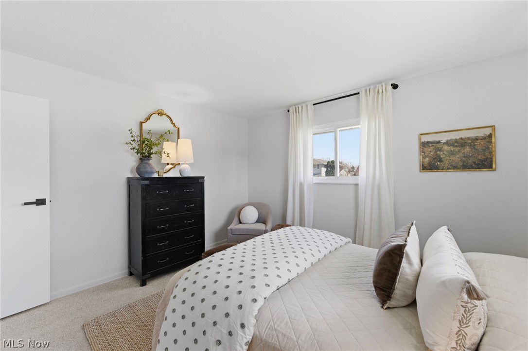 F & F Dev Co Inc - Residential