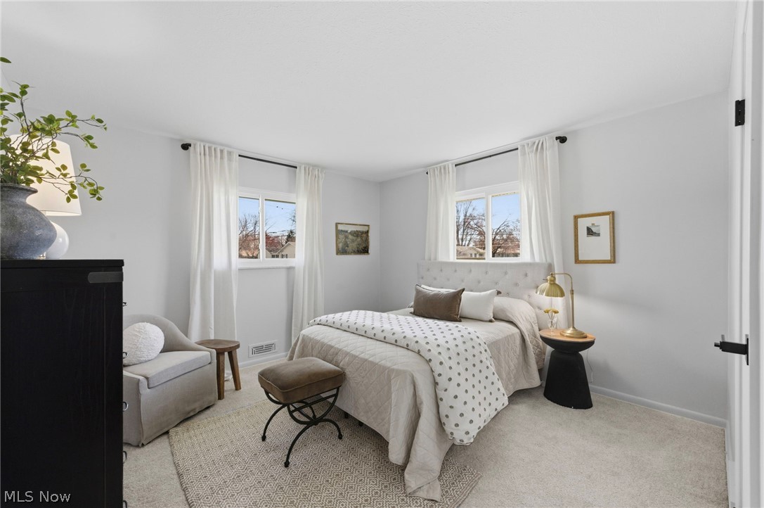F & F Dev Co Inc - Residential