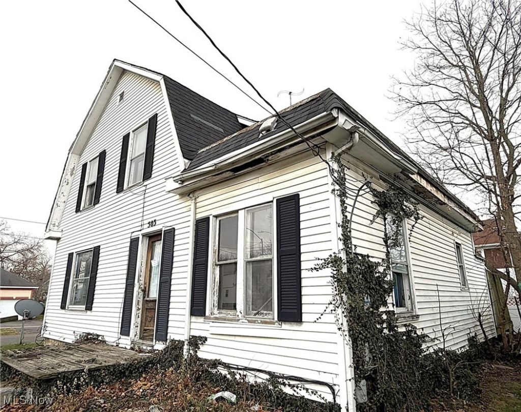 Photo of 503 N Charles Street, Lima, OH 45805 (MLS # 5182456)