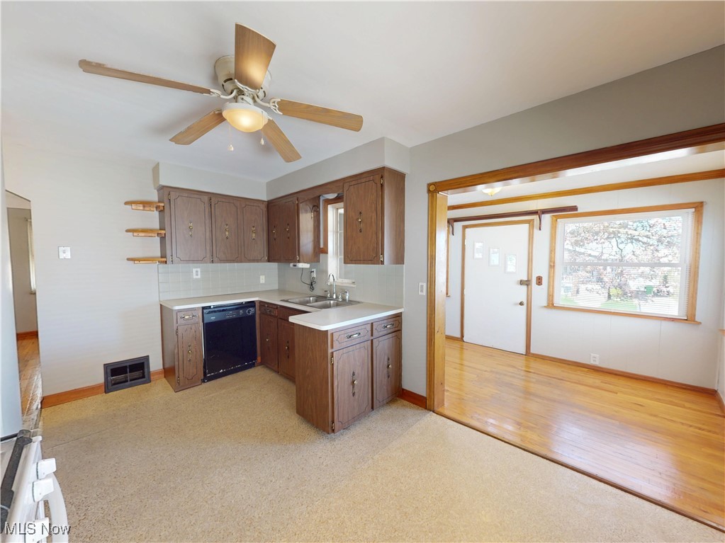 4861 E 90th Street, Garfield Heights, Ohio image 11