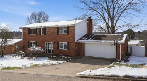 Homes For Sale - 100 Rauch Drive Dr<br/> Marietta, OH 45750