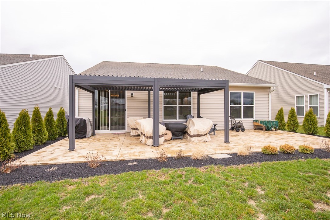 Four Seasons/Chestnut Rdg Sub - Residential