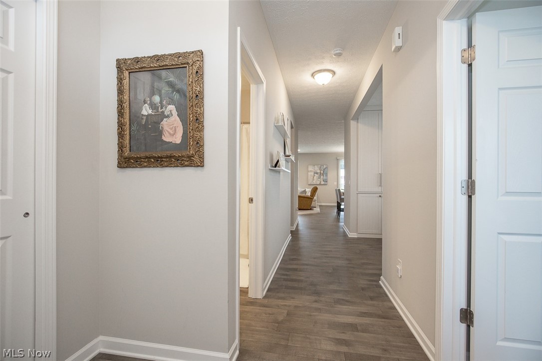 Four Seasons/Chestnut Rdg Sub - Residential