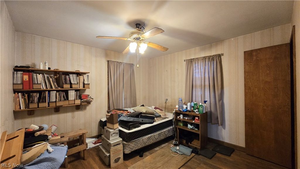 Photo of 237 N Turner Road, Youngstown, OH 44515 (MLS # 5193681)