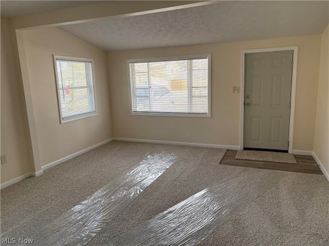 Tiny photo for 656 Hazelwood Avenue, Vermilion, OH 44089 (MLS # 5220626)