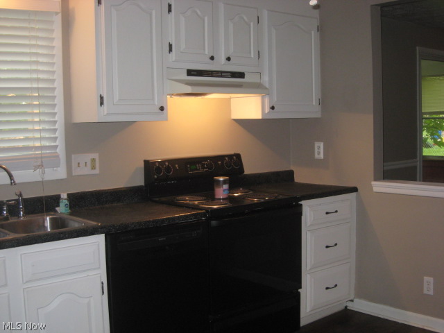 Oakhurst Manor - Residential