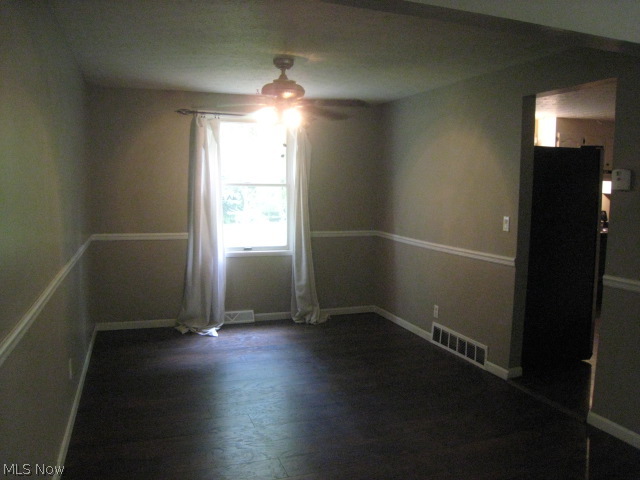 Oakhurst Manor - Residential