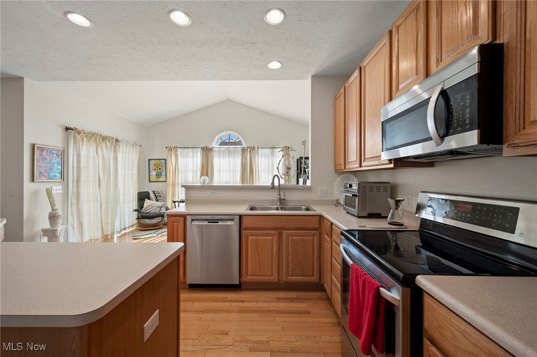 Sandstone Ridge - Residential