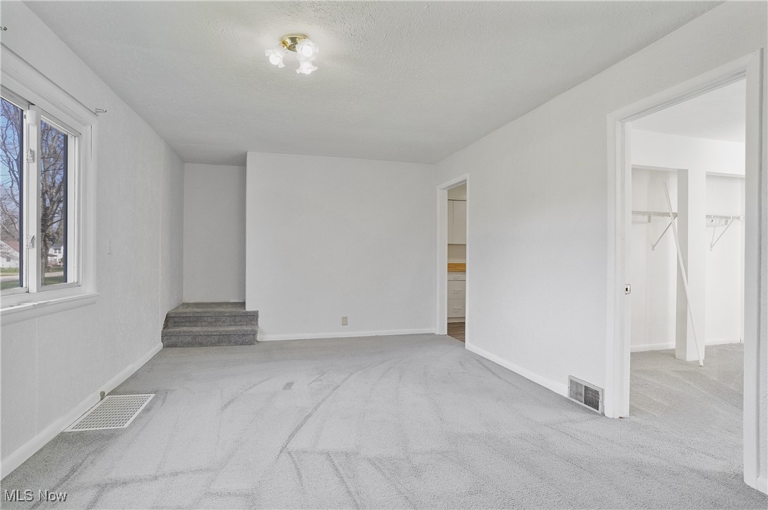 789 S Munroe Road, Tallmadge, Ohio image 17