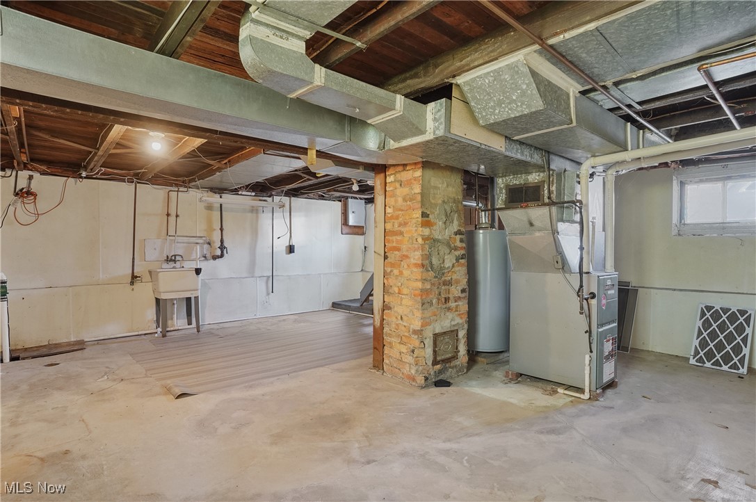 789 S Munroe Road, Tallmadge, Ohio image 35