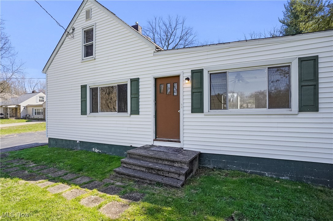 789 S Munroe Road, Tallmadge, Ohio image 43