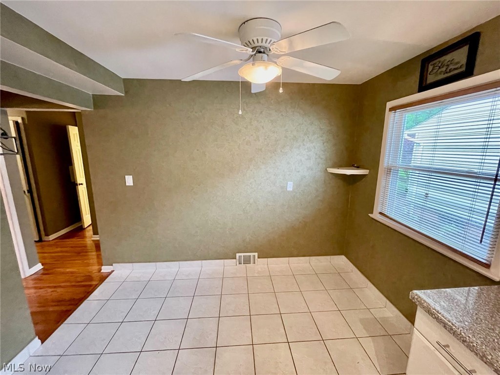 Lyndhurst Mdws 03 - Residential