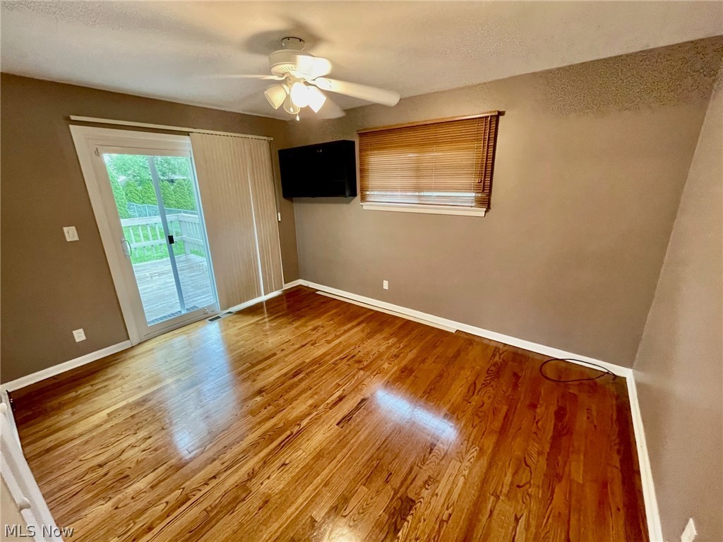 Lyndhurst Mdws 03 - Residential