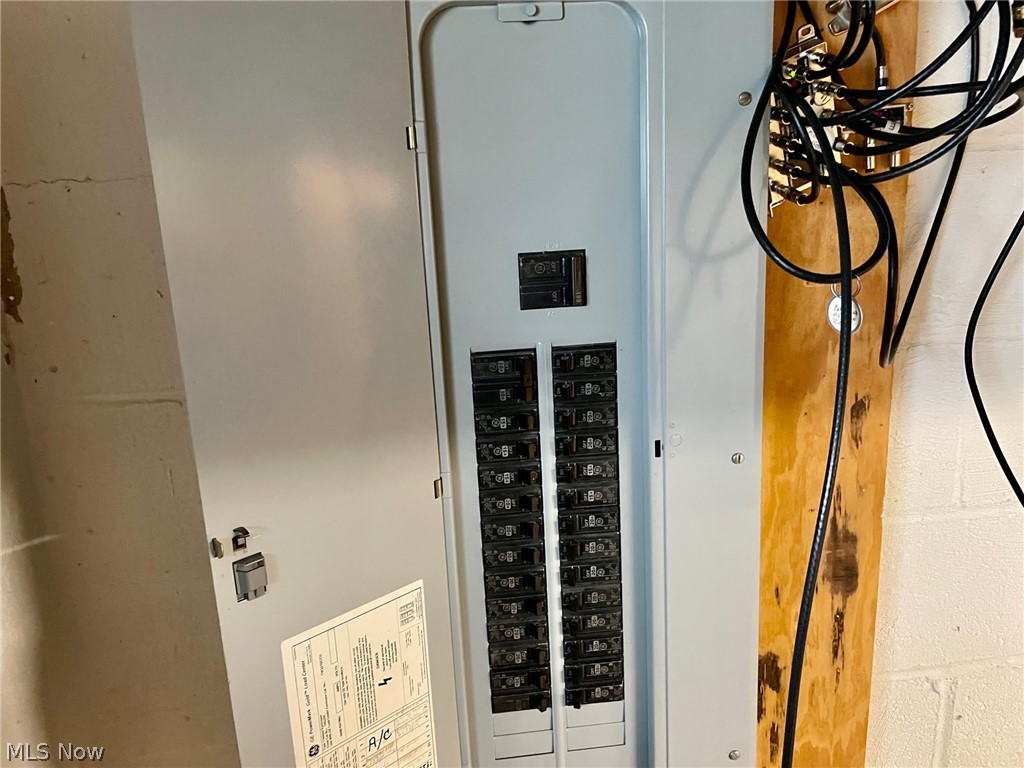 Lyndhurst Mdws 03 - Residential