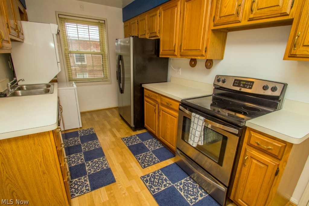 Shaker Courts - Residential