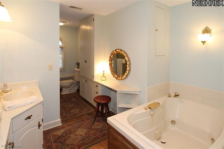 Congress Lake - Residential