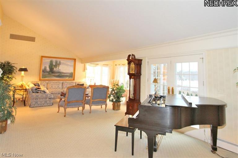 Congress Lake - Residential