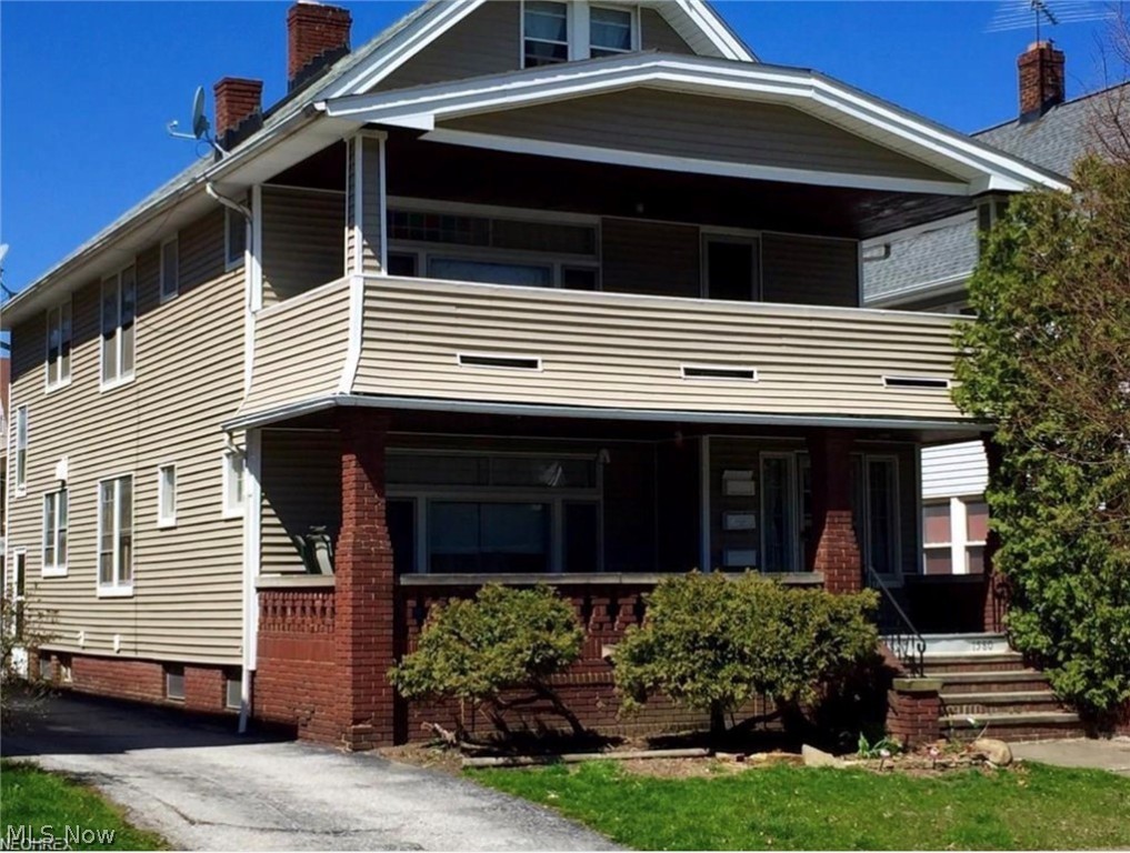 Greenlawn Realty Companys - Residential Income