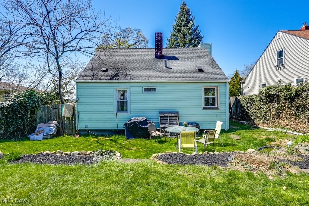 1865 9th Street, Akron, Ohio image 25