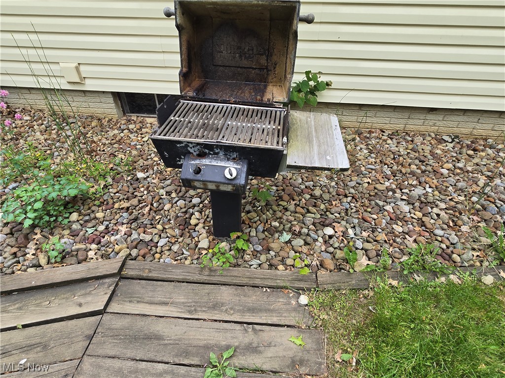 1055 Royal Drive, Amherst, Ohio image 37