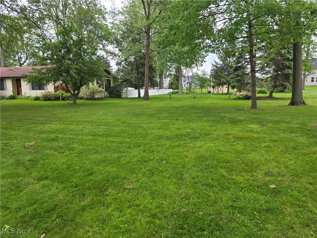 1055 Royal Drive, Amherst, Ohio image 39