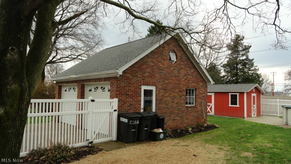 New Philadelphia - Residential