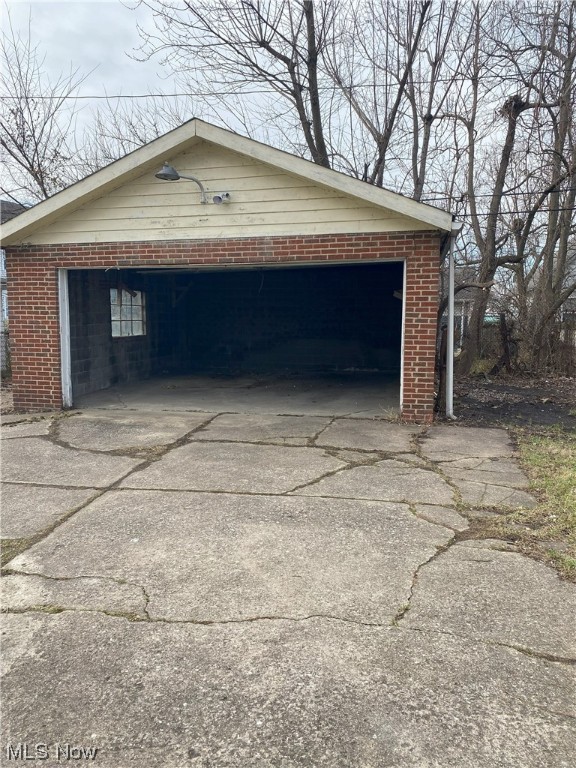 Greenleaf Realty Cos - Residential Income