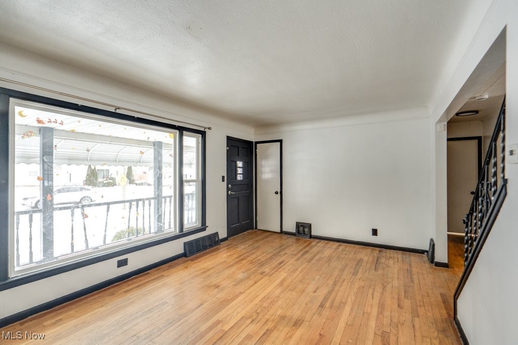 Zehman-Wolf & Sherman Garfield - Residential