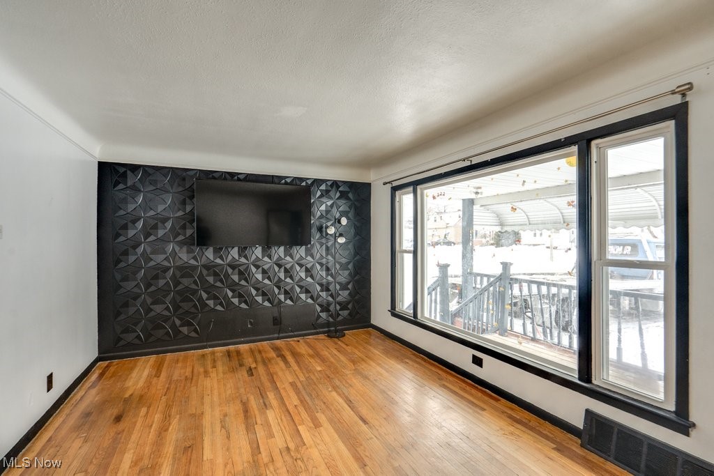 Zehman-Wolf & Sherman Garfield - Residential