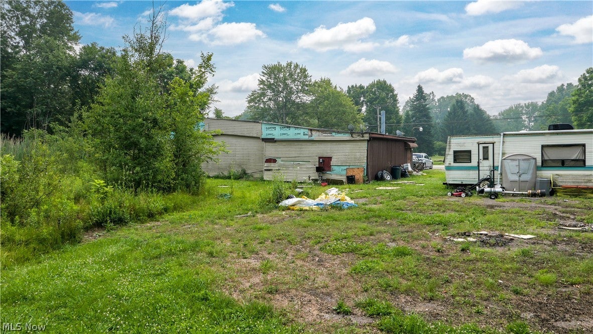 3306 Salem Warren Road