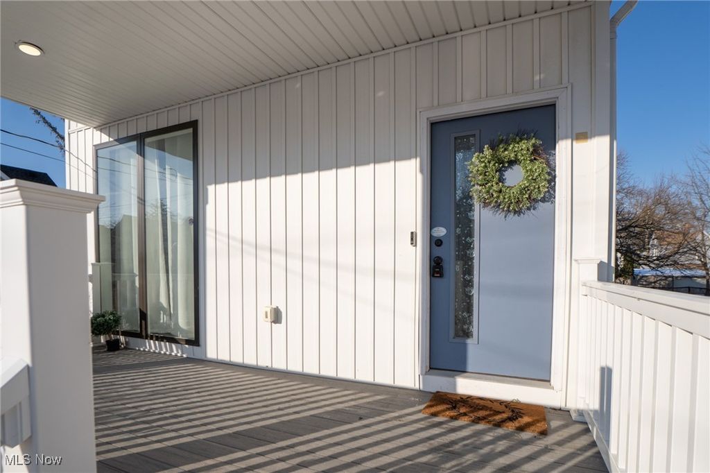 Photo of 4414 Bucyrus Avenue, Cleveland, OH 44109 (MLS # 5177444)