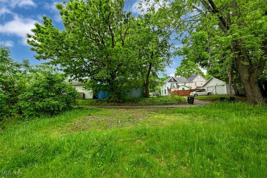 Canton, Ohio 44703, United States, 6 Bedrooms Bedrooms, ,2 BathroomsBathrooms,Residential,Active,128924