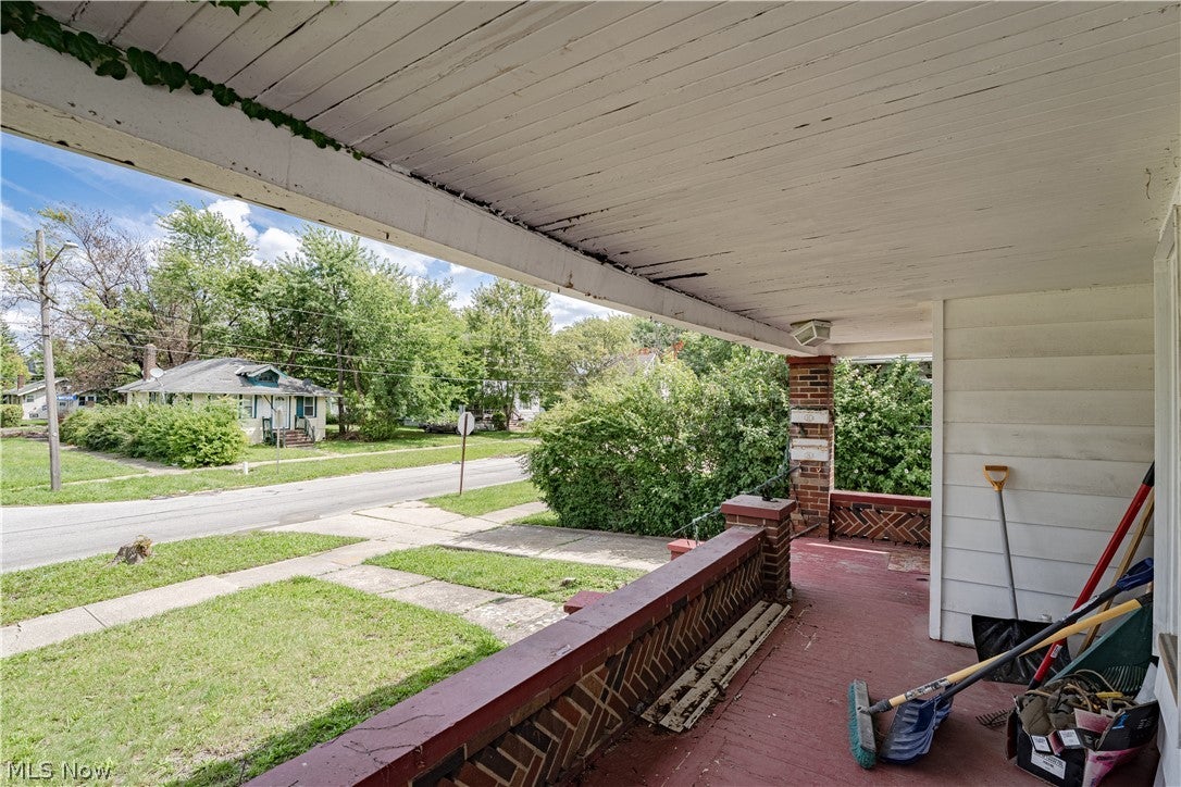 1700 Wayside Road