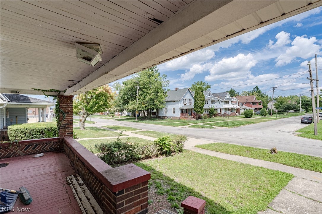 1700 Wayside Road