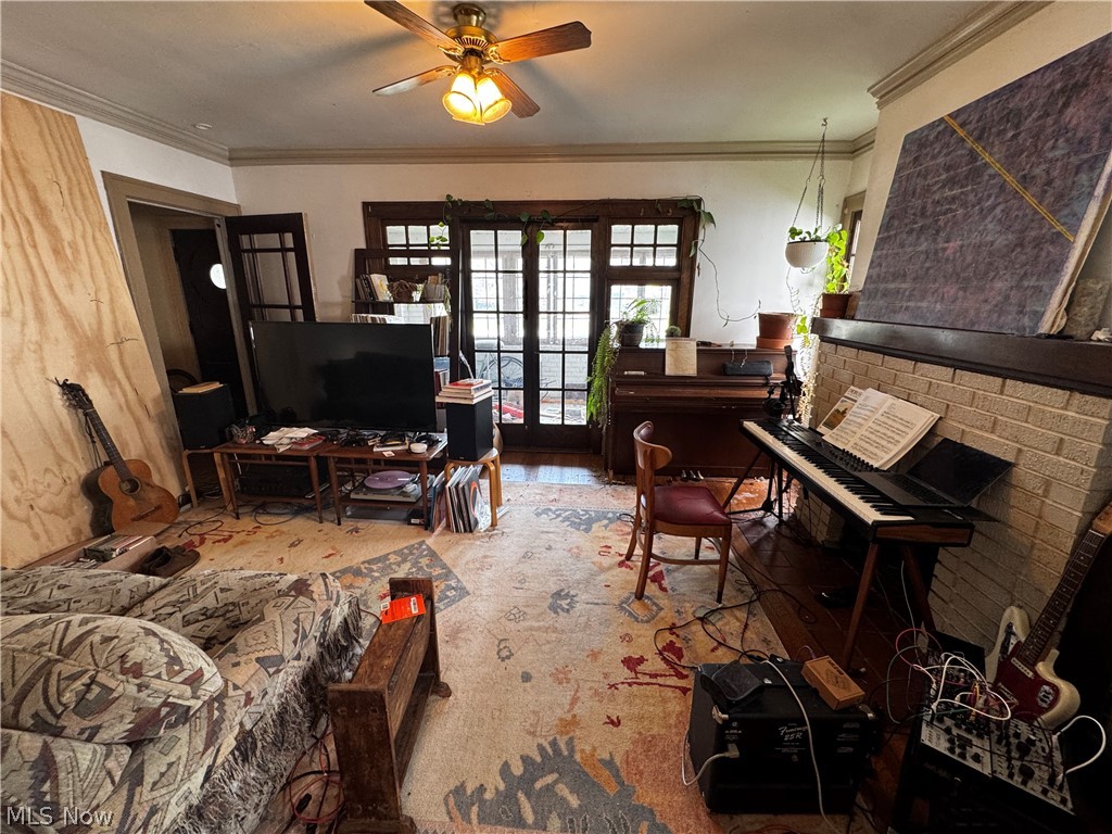 Edgewater Land Co - Residential Income