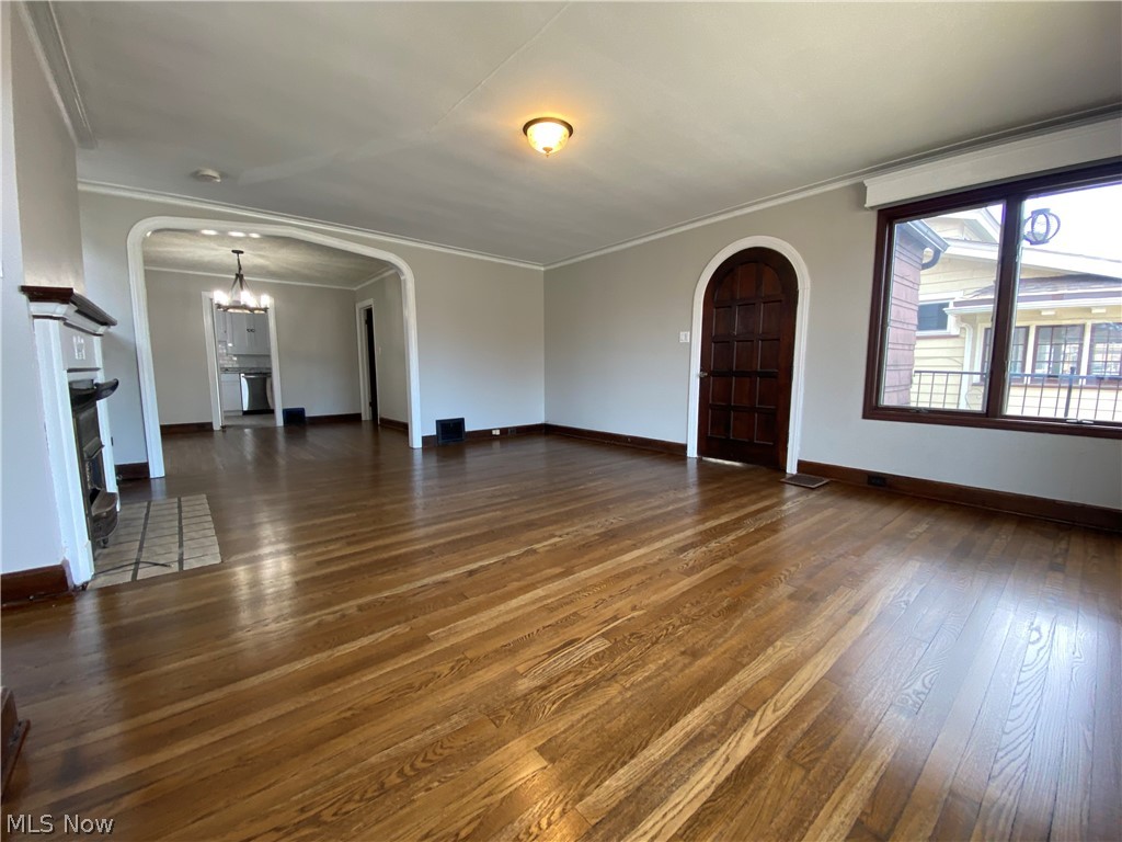 Edgewater Land Co - Residential Income