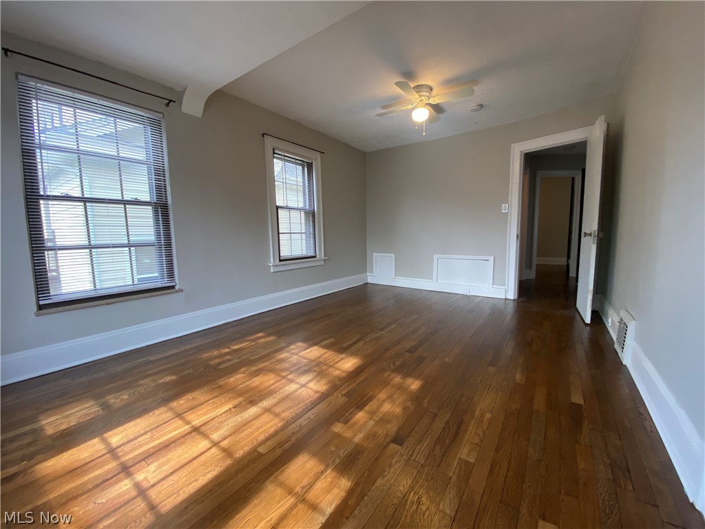 Edgewater Land Co - Residential Income